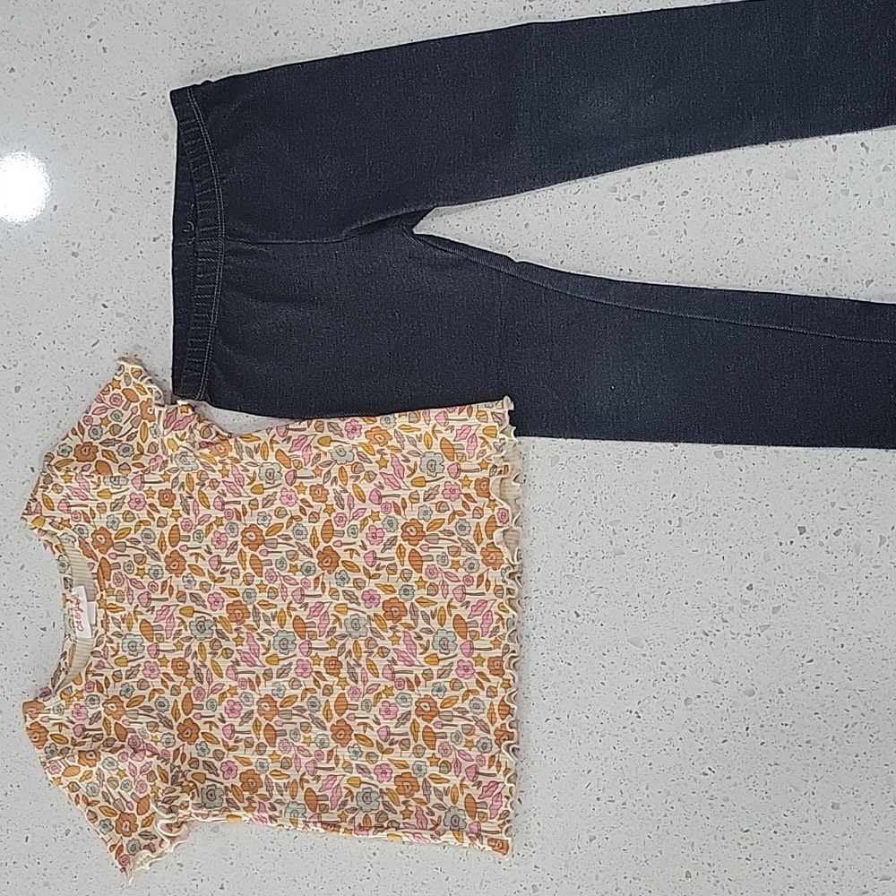 Cat & Jack Floral Ruffle Top & Faux Denim Legging Set Size 4T